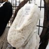 ふわもこシューズで足下の冷えをシャットアウト